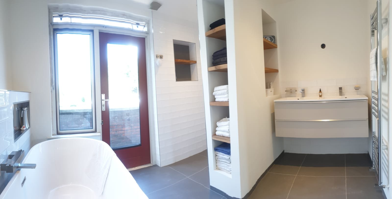 Badkamerrenovatie — Detail afwerking